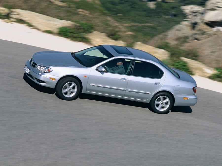  Nissan Maxima QX 2000 года  (фото 7 из 29)